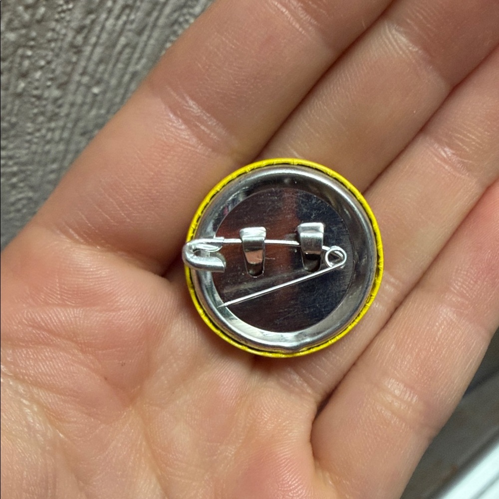 Yellow Smiley Face Button - Picture 4 of 5